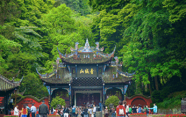 四川旅游攻略必玩的景点推荐,四川旅游攻略必玩的景点推荐一下